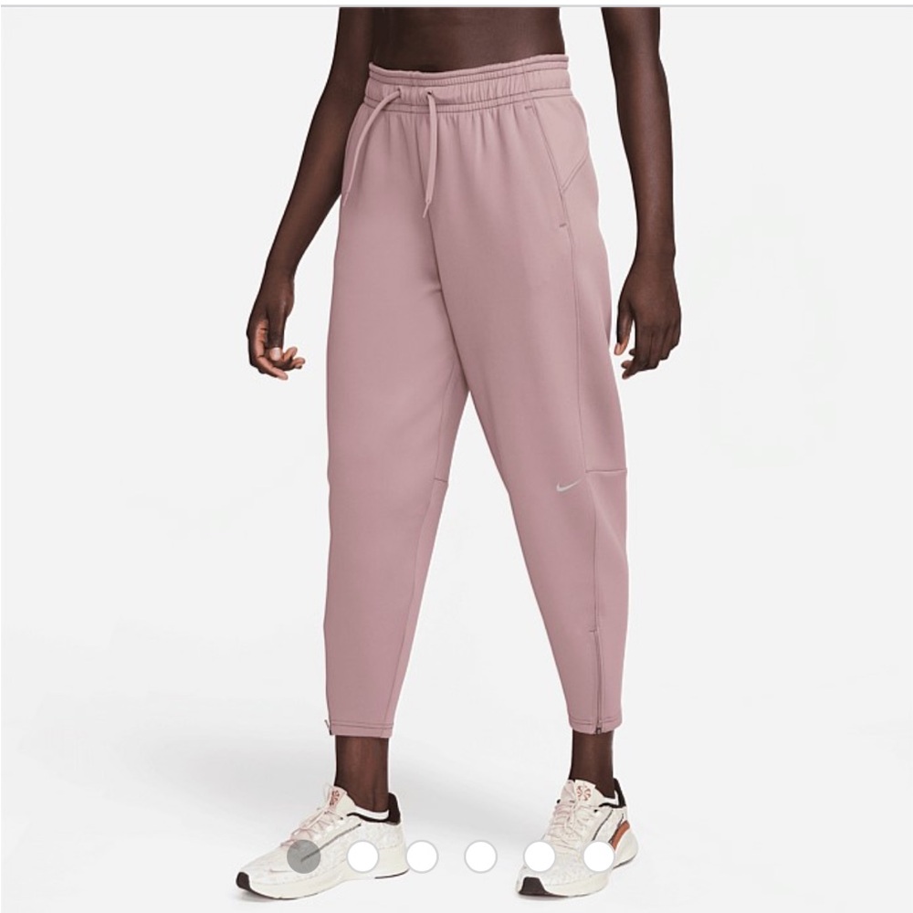 Nike Prima High-Waisted 7/8 Training Pants Size small